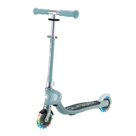 Trottinette 2 roues Globber conçue pour les enfants dès 3 ans