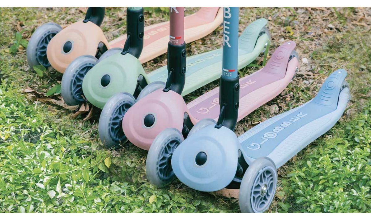 Zoom sur la trottinette 3 roues Junior dès 2 ans 